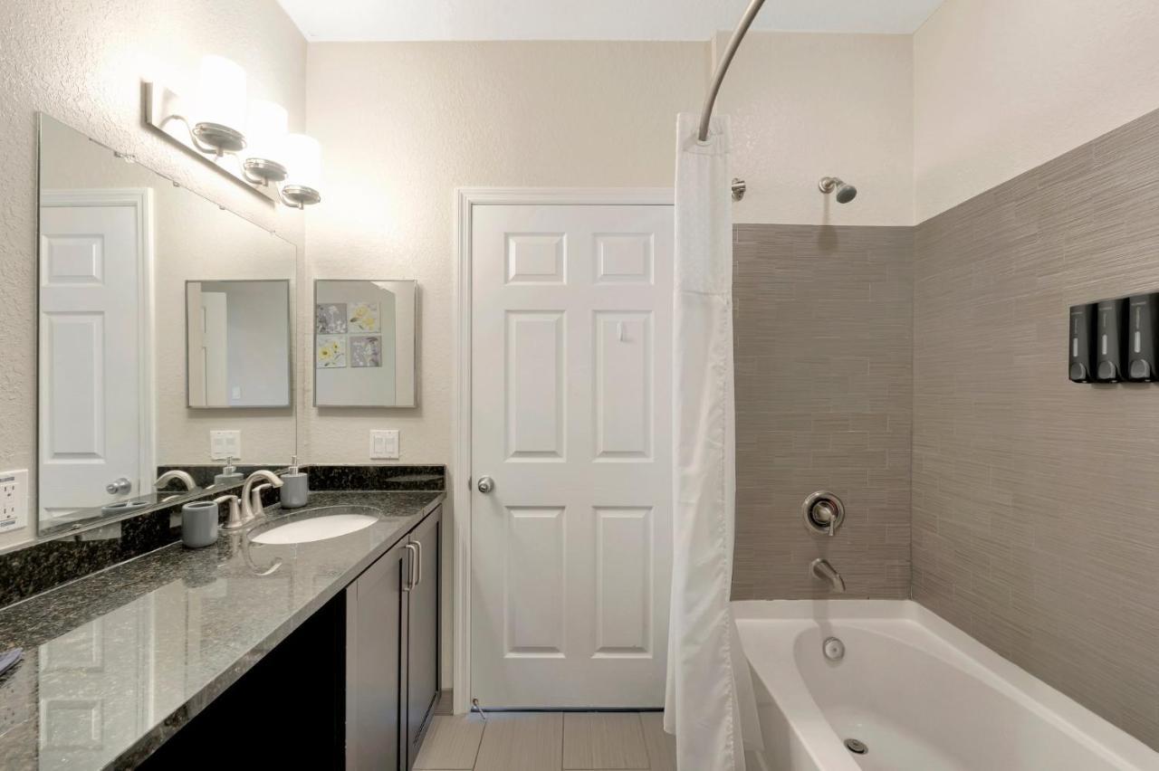 Tropical 3Br Suite-2 Resort Style Pools-5 Mil To Bay-Gym-Close To Beach Tampa Luaran gambar