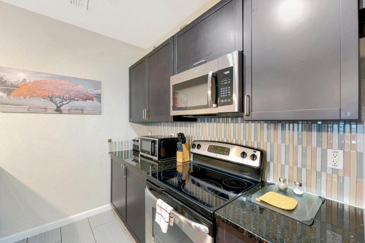 Tropical 3Br Suite-2 Resort Style Pools-5 Mil To Bay-Gym-Close To Beach Tampa Luaran gambar
