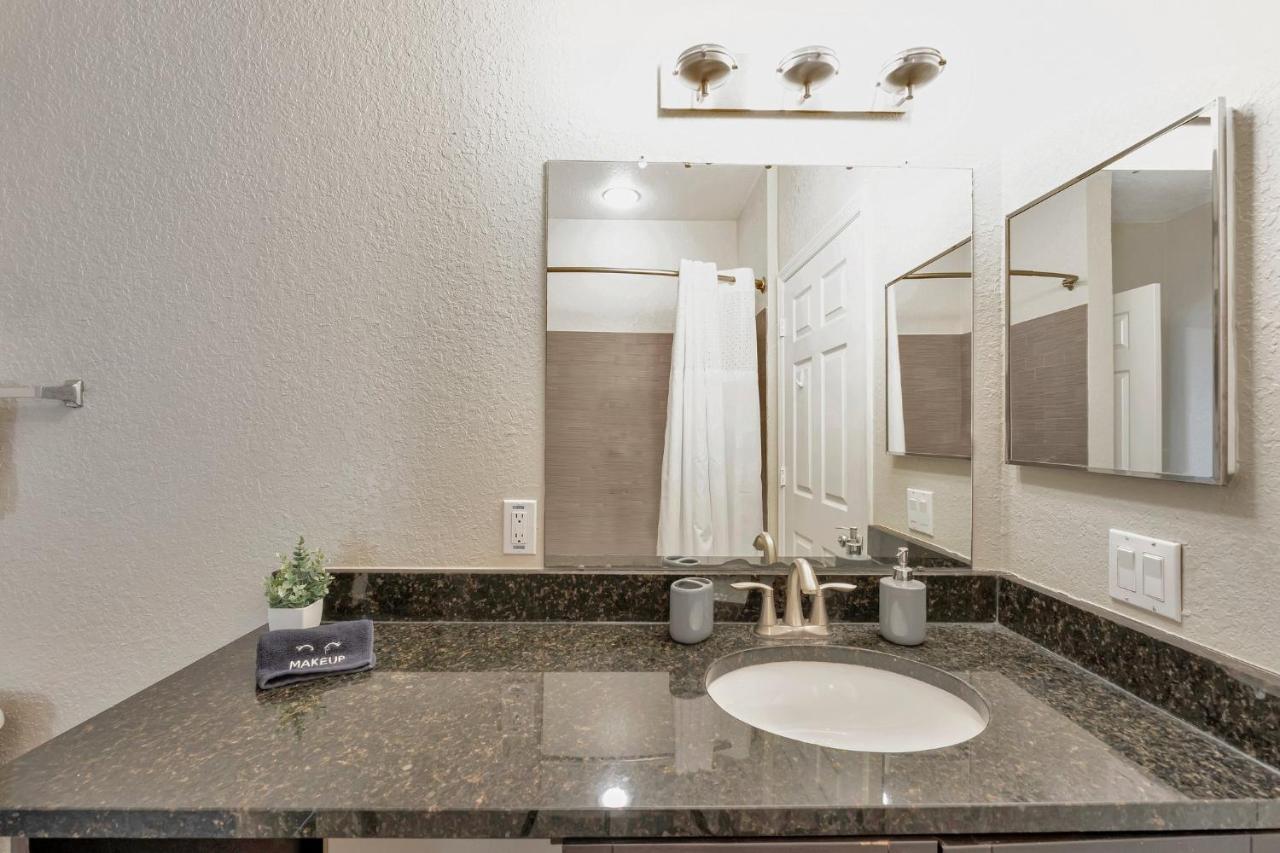 Tropical 3Br Suite-2 Resort Style Pools-5 Mil To Bay-Gym-Close To Beach Tampa Luaran gambar